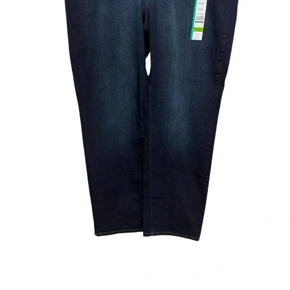 Straight Leg Jeans Women’s Size 18 Dark Wash Mid-Rise 5 Pocket Stretch NEW - Picture 3 of 9